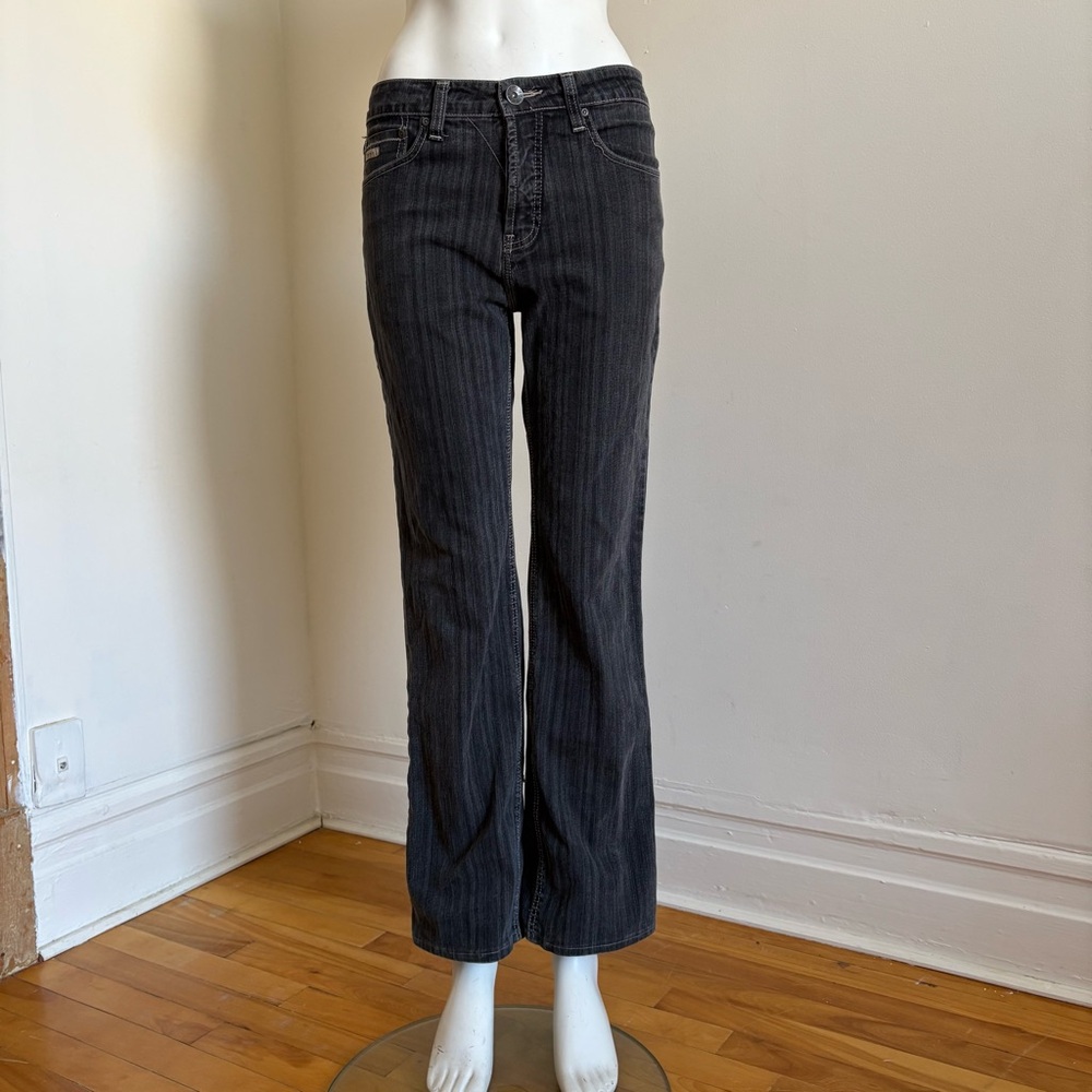 Davoucci Y2K bootcut leg jeans ( fits S)